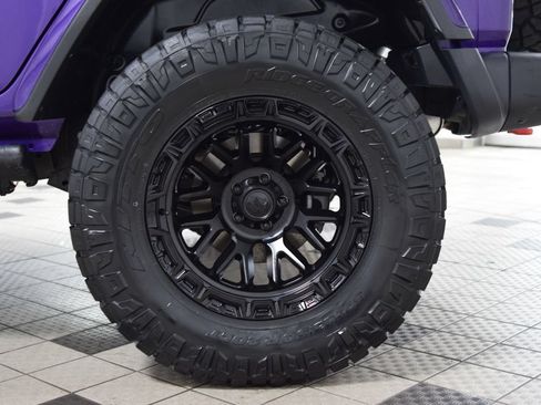 Used 2026 Jeep Wrangler Unlimited Rubicon AWD/4WD image 33