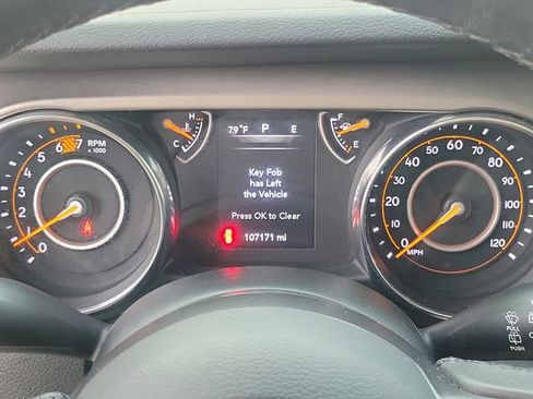 Used 2018 Jeep Wrangler Unlimited Sport S image 8