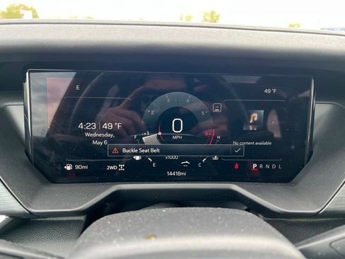 Used 2025 GMC Acadia Elevation w/ Elevation Premium Package AWD/4WD image 19