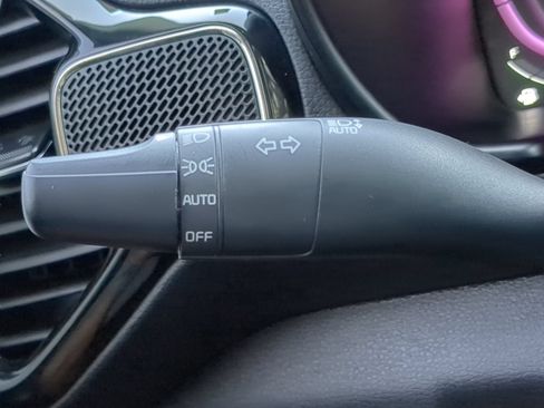 Used 2024 Kia Soul GT-Line FWD image 62