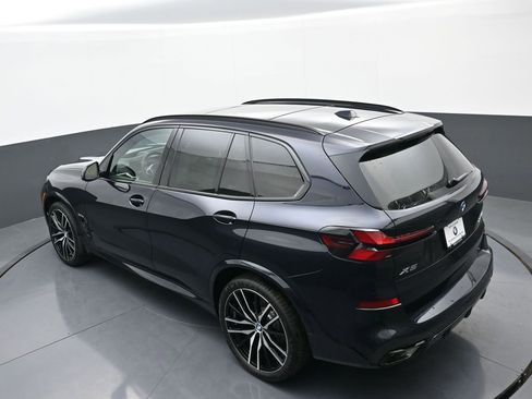 New 2026 BMW X5 xDrive40i w/ M Sport Package AWD/4WD image 33