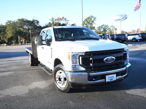 Used 2020 Ford F350 XL w/ Power Equipment Group image 8