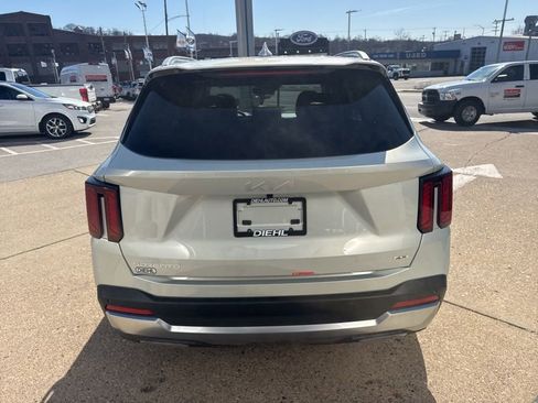 New 2026 Kia Sorento S w/ S Panoramic Sunroof Package AWD/4WD image 6