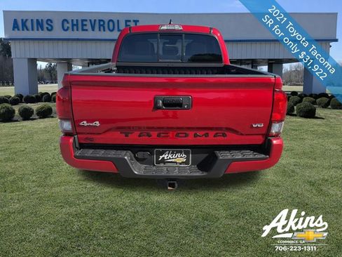 Used 2021 Toyota Tacoma SR AWD/4WD image 6