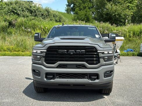 New 2026 RAM 3500 Laramie AWD/4WD image 3