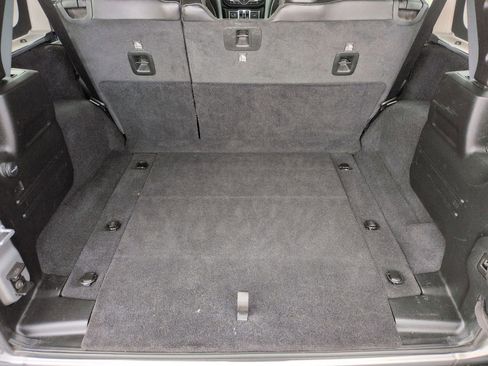 Used 2021 Jeep Wrangler Unlimited Rubicon w/ Cold Weather Group image 19