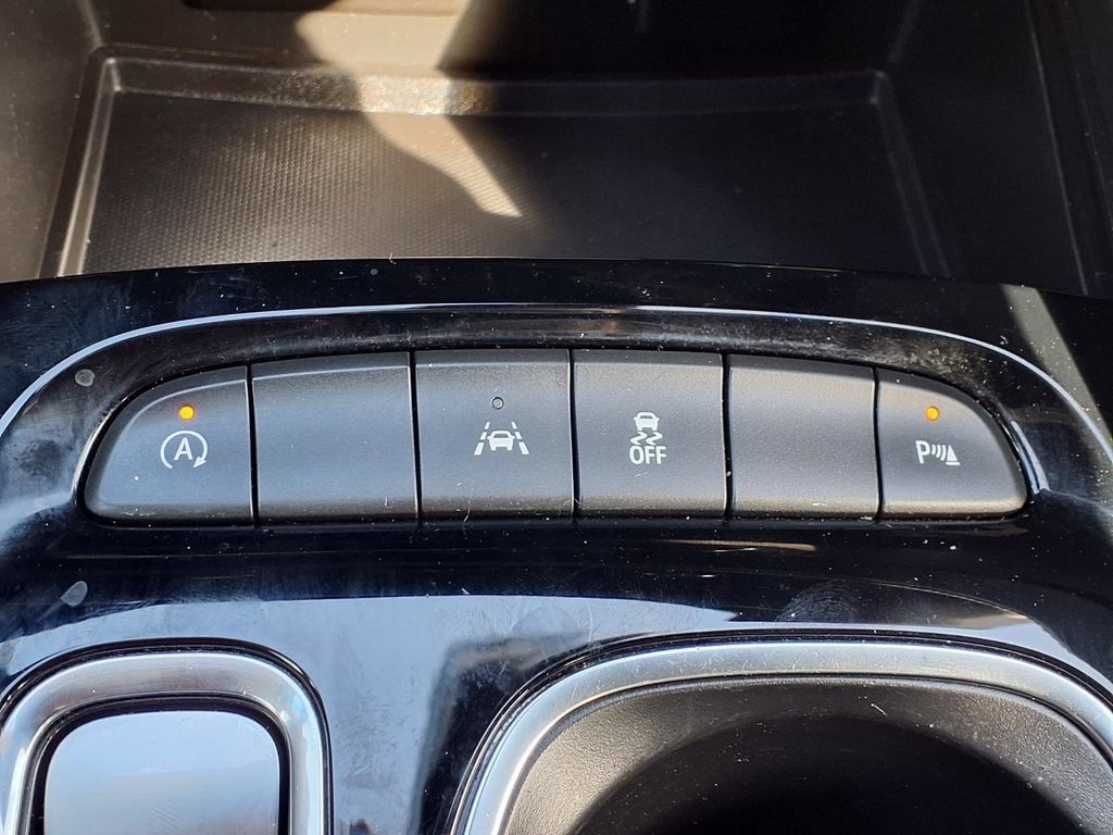 Used 2022 Buick Envision Preferred FWD image 8