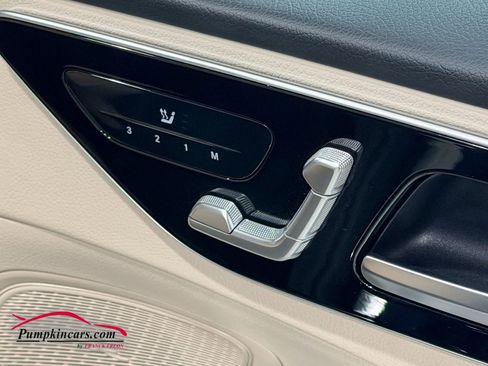 Used 2022 Mercedes-Benz C 300 4MATIC Sedan image 25