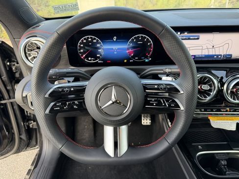 New 2025 Mercedes-Benz CLA 250 4MATIC image 20