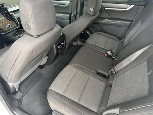 Certified 2025 GMC Acadia Elevation image 30