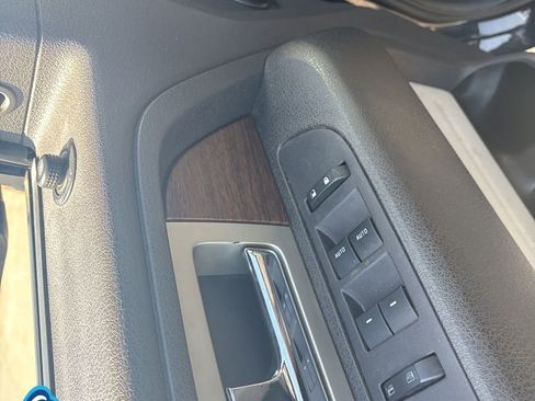 Used 2014 Ford F150 Lariat w/ Lariat Chrome Package image 19