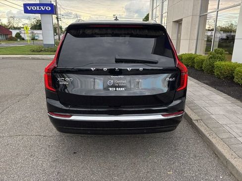 Used 2025 Volvo XC90 B6 Plus AWD/4WD image 4