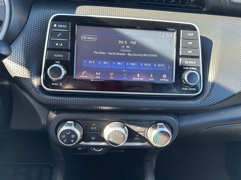 Used 2023 Nissan Kicks S FWD image 16