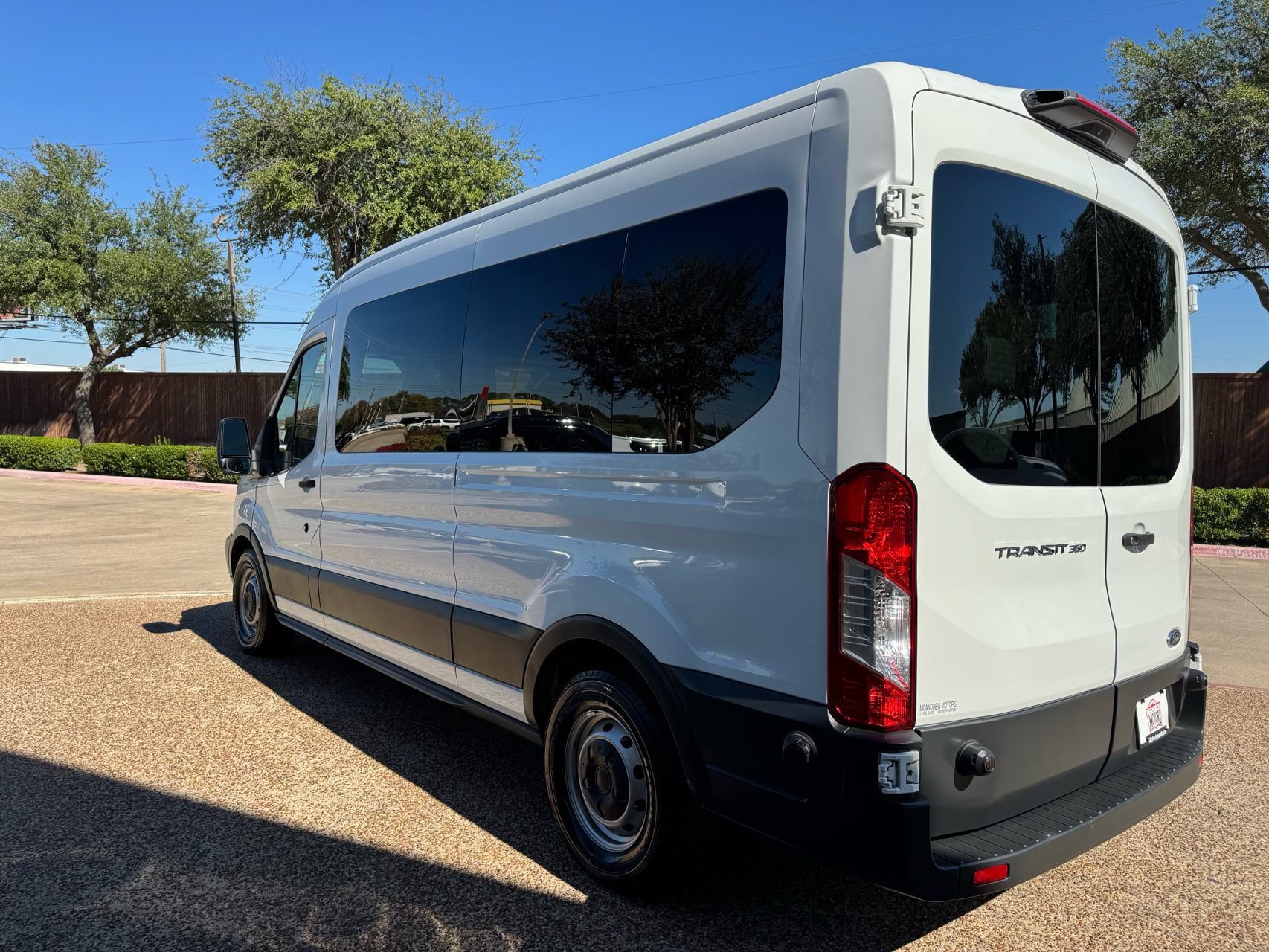 Used 2018 Ford Transit 350 XL RWD image 7