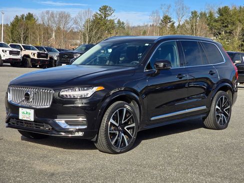 Used 2023 Volvo XC90 B6 Plus w/ Protection Package Premier image 2