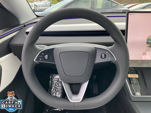 Used 2026 Tesla Model Y Long Range AWD/4WD image 41