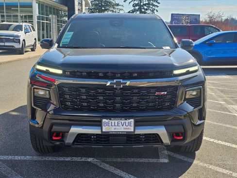 New 2026 Chevrolet Traverse Z71 image 8