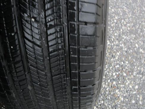 Used 2024 Jeep Grand Cherokee Laredo X w/ Luxury Tech Group I image 5