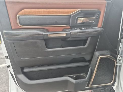 Used 2019 RAM 3500 Limited AWD/4WD image 9
