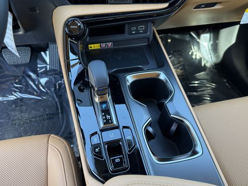 New 2026 Lexus NX 350h AWD w/ Premium Package image 25