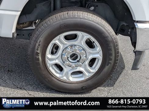 Used 2026 Ford F250 XLT AWD/4WD image 11
