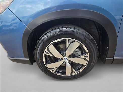 Used 2019 Subaru Forester Touring image 23