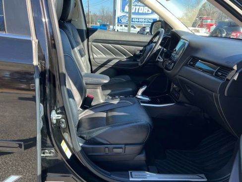 Used 2018 Mitsubishi Outlander SEL image 21