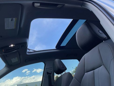 Used 2025 Audi Q5 Premium AWD/4WD image 18