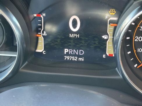 Used 2022 Jeep Wrangler Unlimited Sahara w/ Cold Weather Group image 25