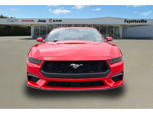 Used 2026 Ford Mustang Premium RWD image 8