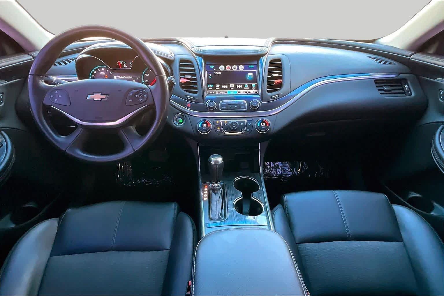Used 2019 Chevrolet Impala LT FWD image 14