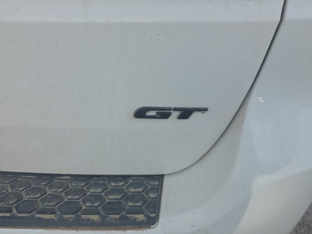 Used 2024 Dodge Durango GT RWD image 6