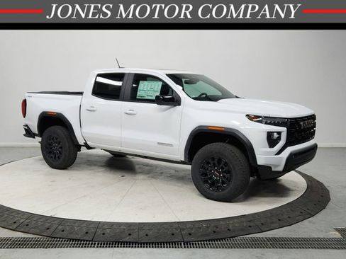 New 2026 GMC Canyon Elevation w/ Convenience Package image 1