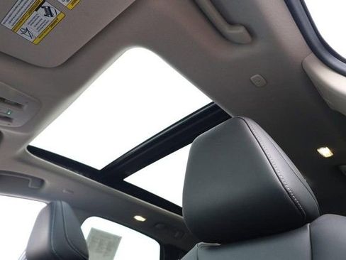 Certified 2025 Nissan Murano SL AWD/4WD image 9