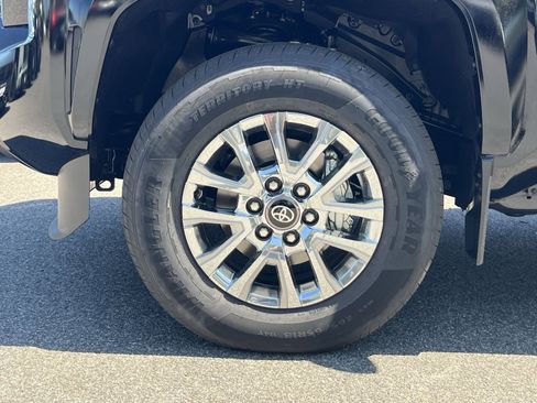 New 2026 Toyota Tacoma Limited AWD/4WD image 5