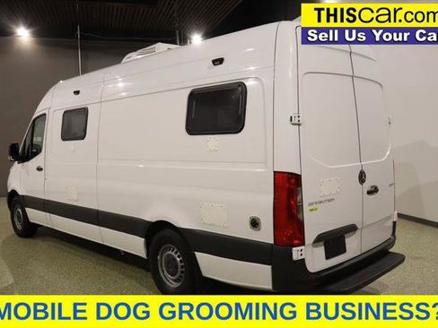 Used 2020 Mercedes-Benz Sprinter 2500 image 7