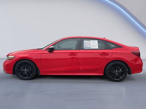 Used 2025 Honda Civic Sport image 2