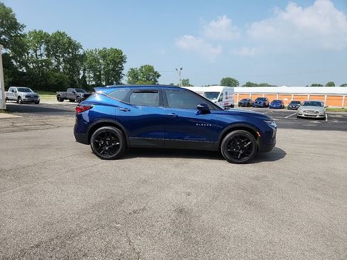 Used 2022 Chevrolet Blazer LT w/ Sound & Technology Package FWD image 4