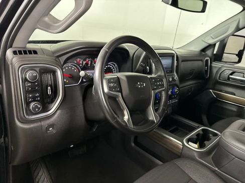 Used 2022 Chevrolet Silverado 1500 RST w/ Z71 Off-Road Package AWD/4WD image 13