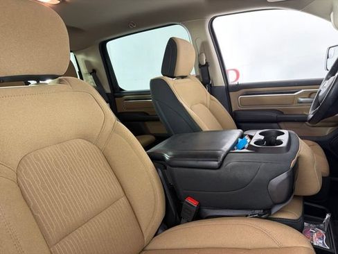 Used 2021 RAM 1500 Big Horn RWD image 16