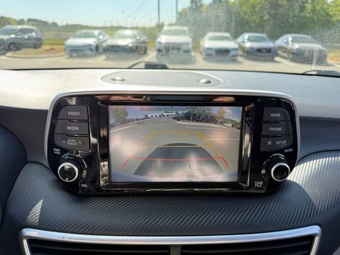 Used 2020 Hyundai Tucson SE image 24
