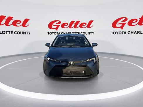 Certified 2023 Toyota Corolla LE image 3