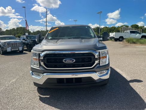 Used 2022 Ford F150 XLT w/ Equipment Group 301A Mid RWD image 5
