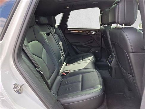 Used 2021 Porsche Macan S AWD/4WD image 20