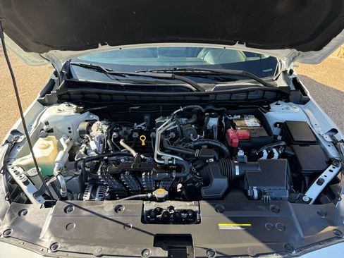 Used 2022 Nissan Altima 2.5 SR image 25