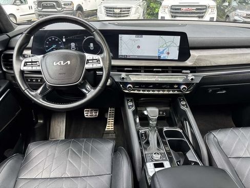 Used 2023 Kia Telluride SX Prestige X-Pro AWD/4WD image 16