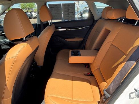 Certified 2024 Kia Seltos EX FWD image 28