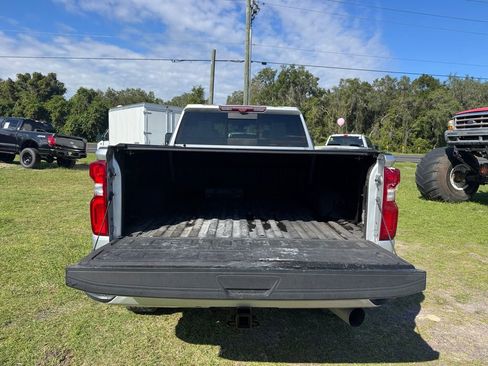 Used 2021 Chevrolet Silverado 2500 High Country w/ Z71 Off-Road Package image 21