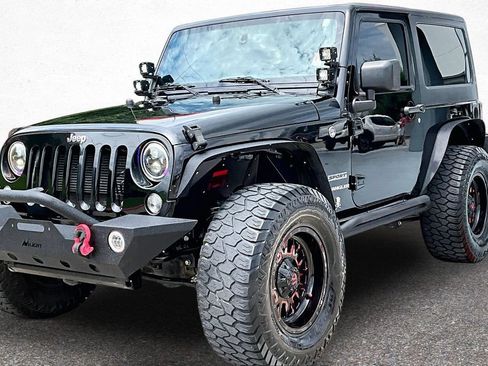 Used 2016 Jeep Wrangler Sport w/ Quick Order Package 24S AWD/4WD image 4
