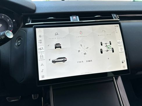 Used 2025 Land Rover Range Rover Velar Dynamic SE AWD/4WD image 60